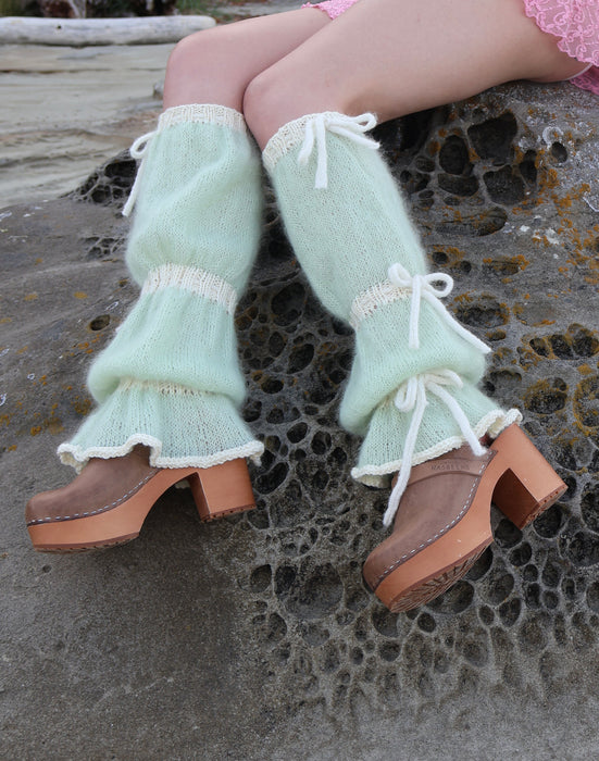 Odette Leg Warmers - Knitting Pattern